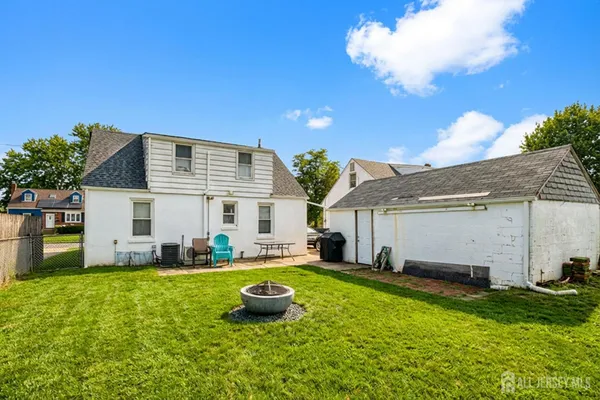 $2,900 | 186 Prigmore Street, East Brunswick, NJ 08816