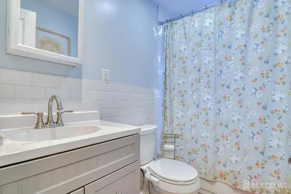 $2,900 | 186 Prigmore Street, East Brunswick, NJ 08816