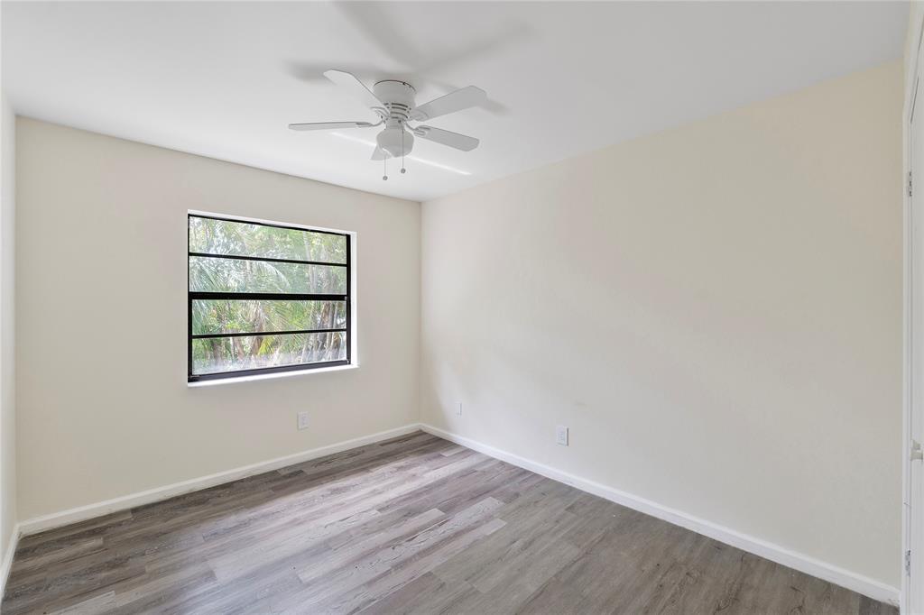 3303 Kirk Road, Unit 5 Lake Worth, FL 33461 - Photo 10 of 13