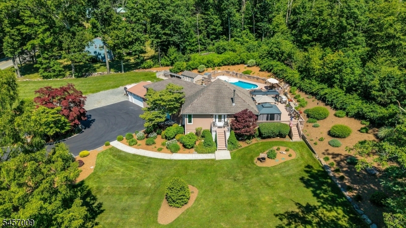 1034 Green Pond Road Newfoundland, NJ 07435 - Photo 32 of 40 Gallery Image 32