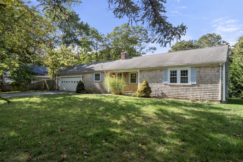 25 Ronda Lane Dennis, MA 02638 - Photo 3 of 23