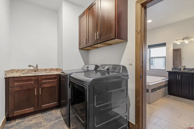 $1,265,000 | 422 Horse Thief Lane, Durango, CO 81301