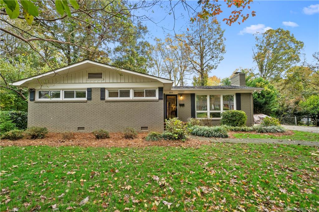 5313 Seacroft Road, Unit 1 Charlotte, NC 28210 - Photo 1 of 24 Gallery Image 1