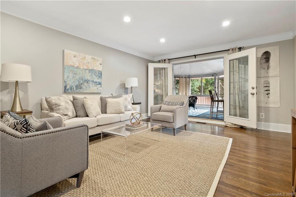 5313 Seacroft Road, Unit 1 Charlotte, NC 28210 - Photo 7 of 24 Gallery Image 7