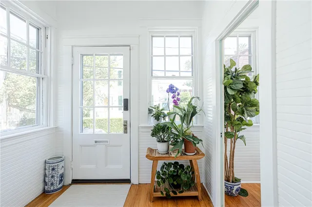 $2,195,000 | 12 Poplar Street, Newport, RI 02840