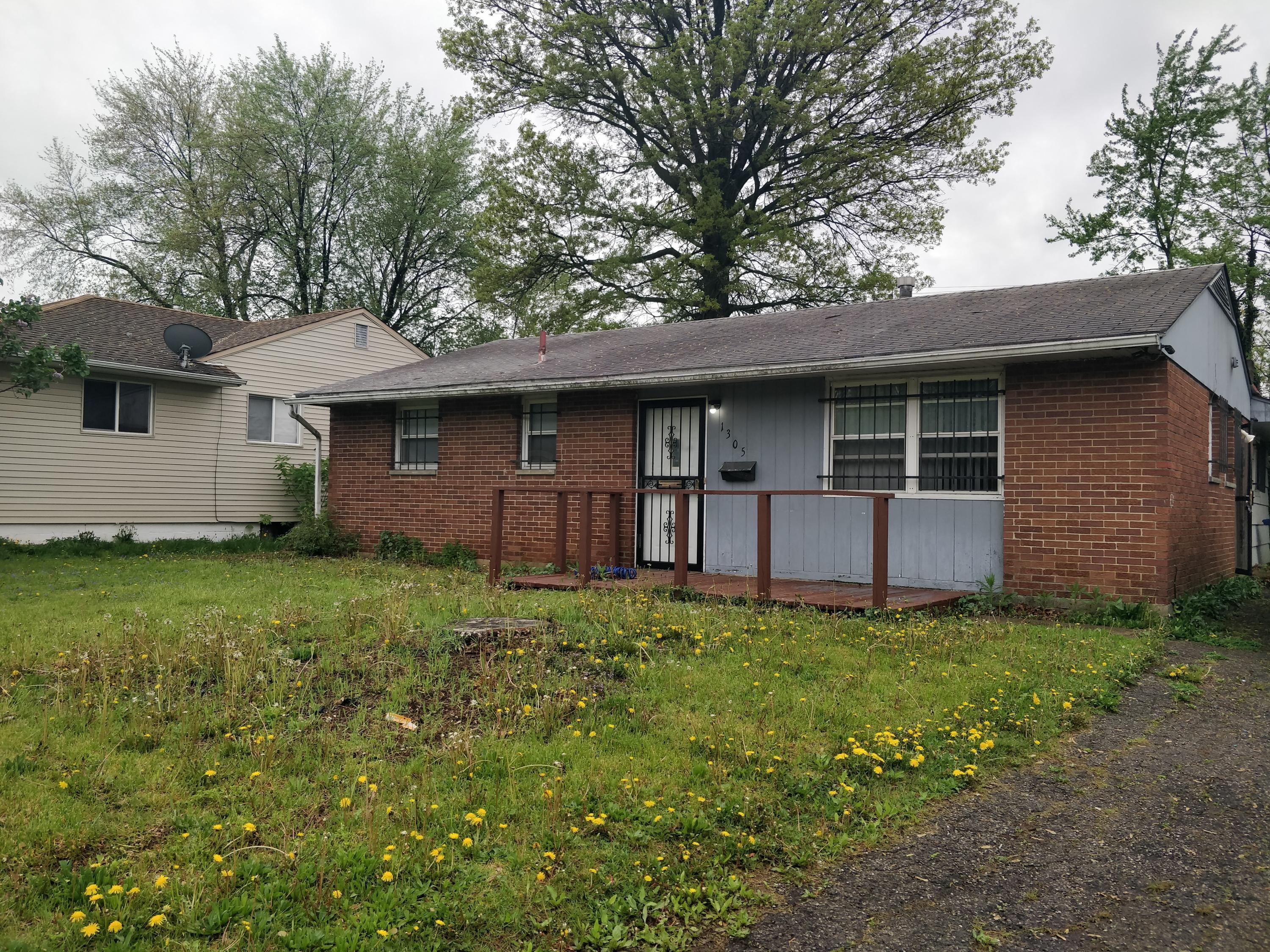 1305 Coburg Road Columbus, OH 43227 - Photo 1 of 11