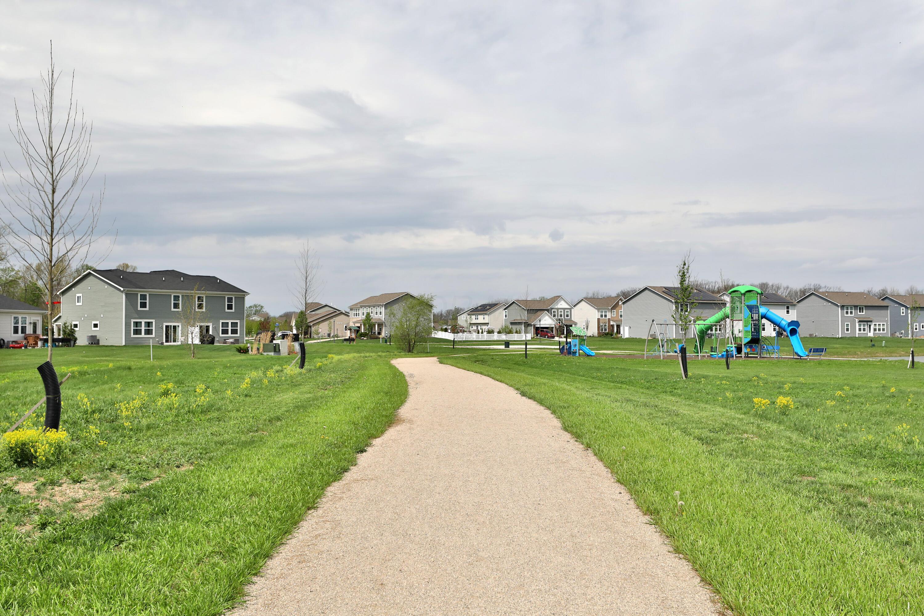 519 Rochdale Delaware, OH 43015 - Photo 42 of 46 519-RochdaleRun-42