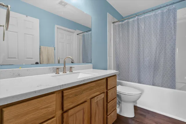 $423,900 | W277S8860 Lakeside Drive, Vernon, WI 53149