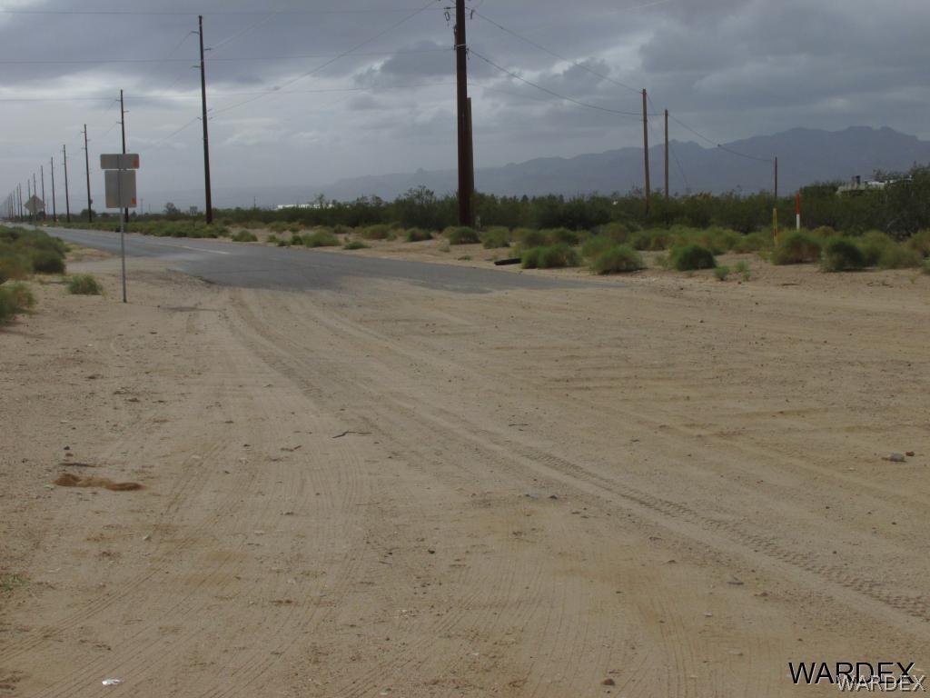 3800 Colorado Road Golden Valley, AZ 86413 - Photo 27 of 28 Gallery Image 27