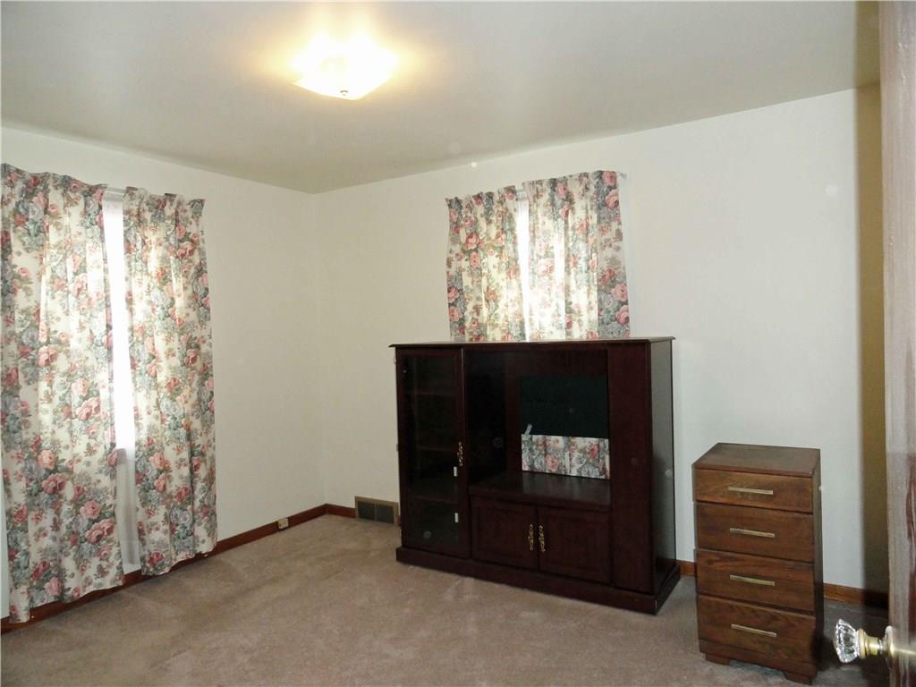 3021 Exeter Road Greensburg, PA 15601 - Photo 13 of 24 Master bedroom 11 x 12