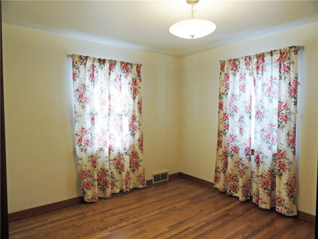 3021 Exeter Road Greensburg, PA 15601 - Photo 14 of 24 Bedroom 2 - 10 x 11.