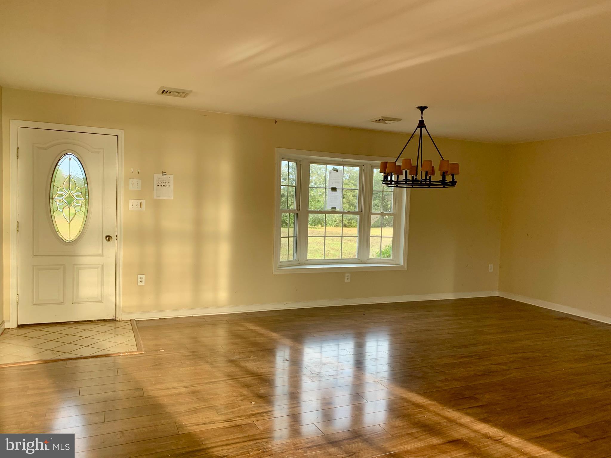 5608 Riverton Road Cambridge, MD 21613 - Photo 12 of 27 dining room