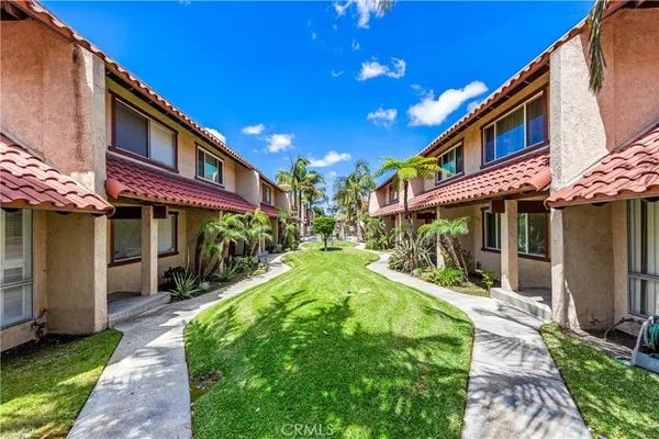 $548,000 | 9771 Acacia Avenue, Unit 8, Garden Grove, CA 92841