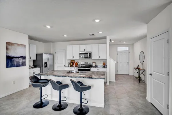 $375,000 | 32606 Canyonlands Drive, Wesley Chapel, FL 33543