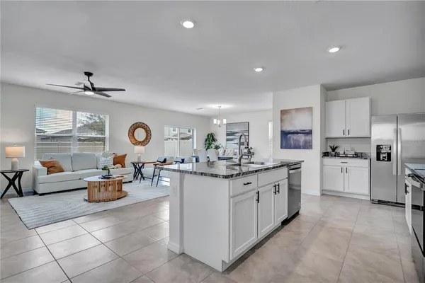 $375,000 | 32606 Canyonlands Drive, Wesley Chapel, FL 33543