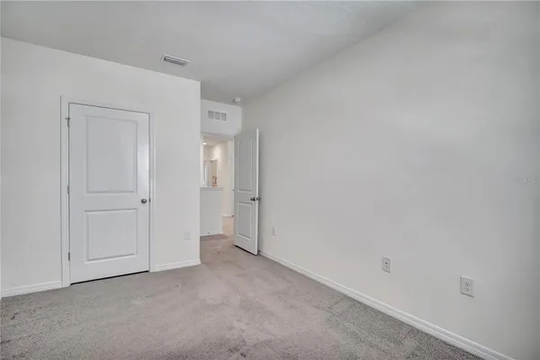$375,000 | 32606 Canyonlands Drive, Wesley Chapel, FL 33543
