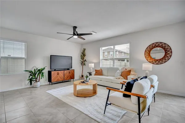 $375,000 | 32606 Canyonlands Drive, Wesley Chapel, FL 33543