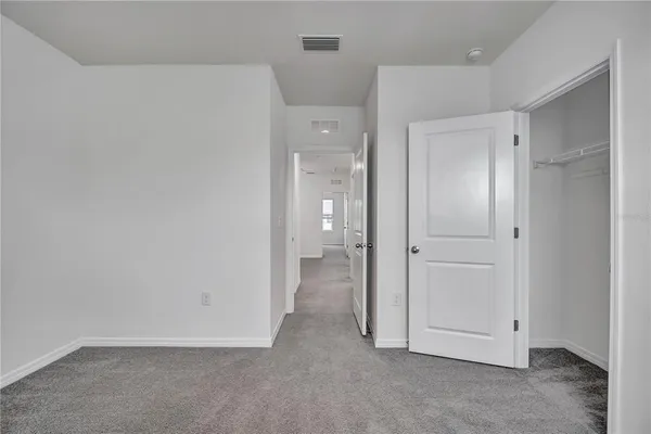 $375,000 | 32606 Canyonlands Drive, Wesley Chapel, FL 33543