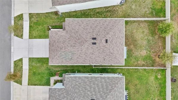 $375,000 | 32606 Canyonlands Drive, Wesley Chapel, FL 33543