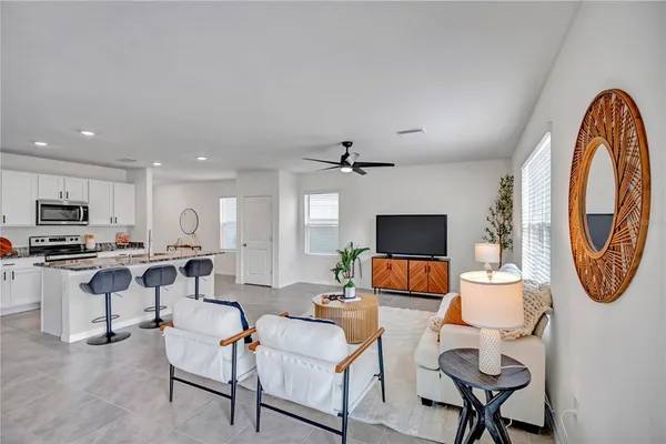 $375,000 | 32606 Canyonlands Drive, Wesley Chapel, FL 33543