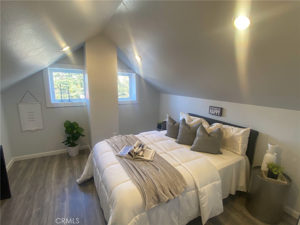 3520 Harrison Street Oakland, CA 94611 - Photo 5 of 24 a bedroom with bed and window