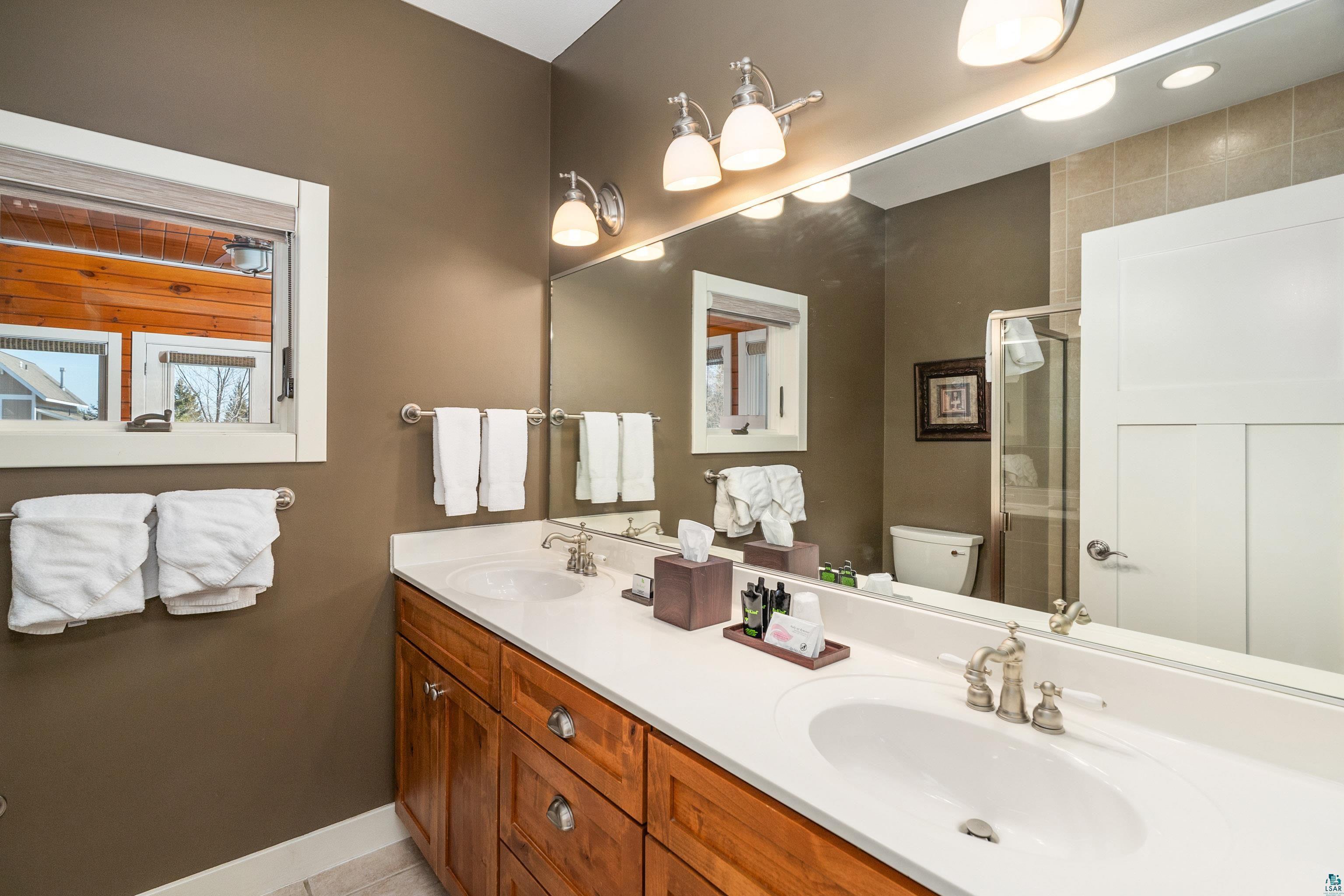 563 Larsmont Way, Unit 405 Two Harbors, MN 55616 - Photo 26 of 50
