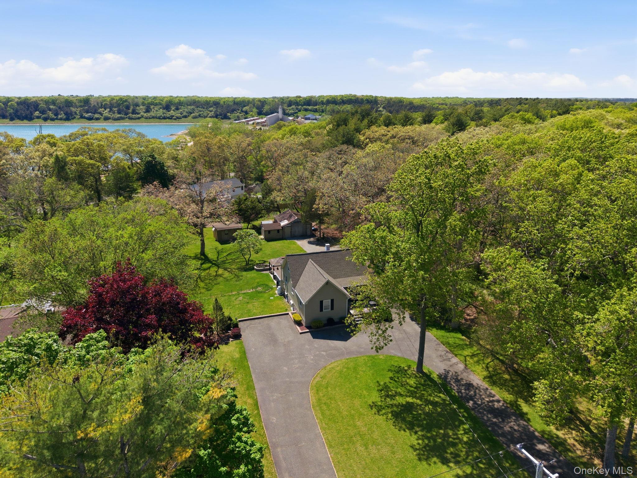 50 Rocky Point Road Middle Island, NY 11953 - Photo 5 of 28