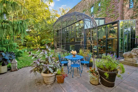 $4,850,000 | 1652 North Leavitt Street, Chicago, IL 60647