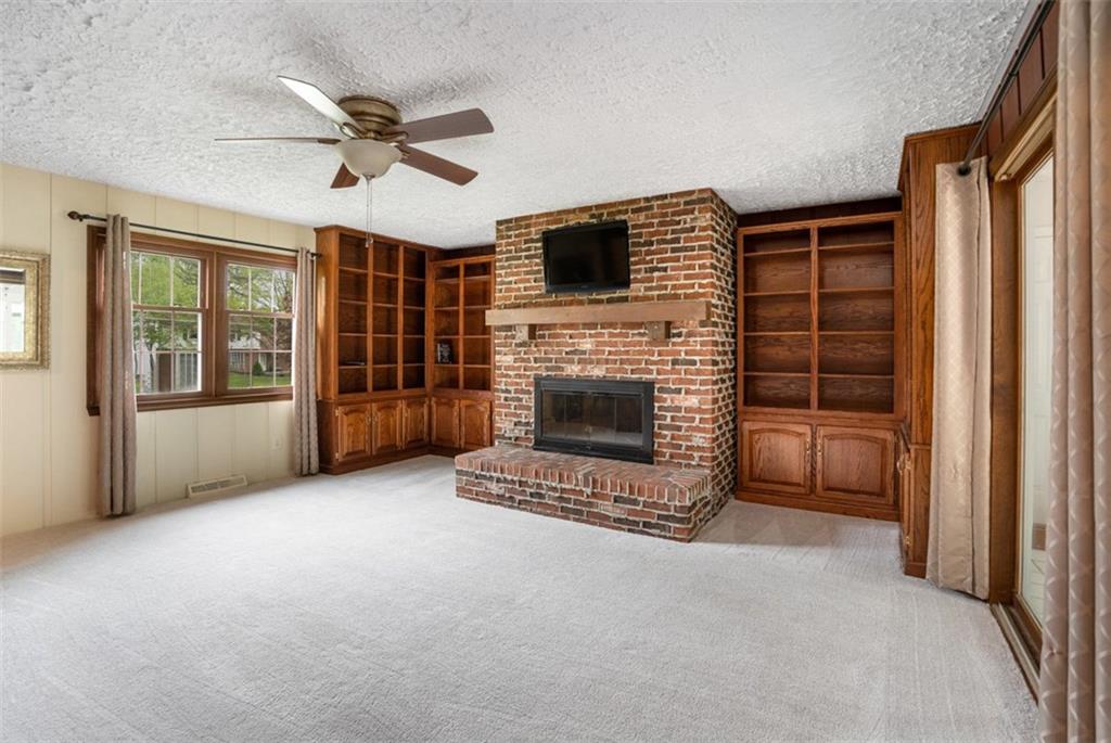 744 Tanglewood Road Hermitage, PA 16148 - Photo 11 of 20 Gallery Image 11