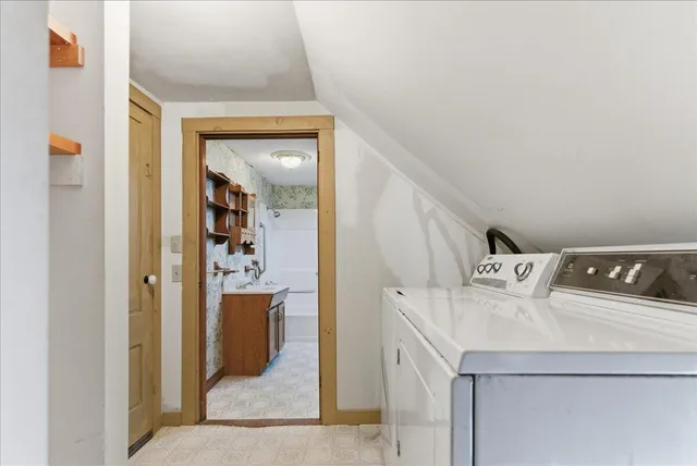 $359,900 | 12 Key Hill Road, Greene, ME 04236