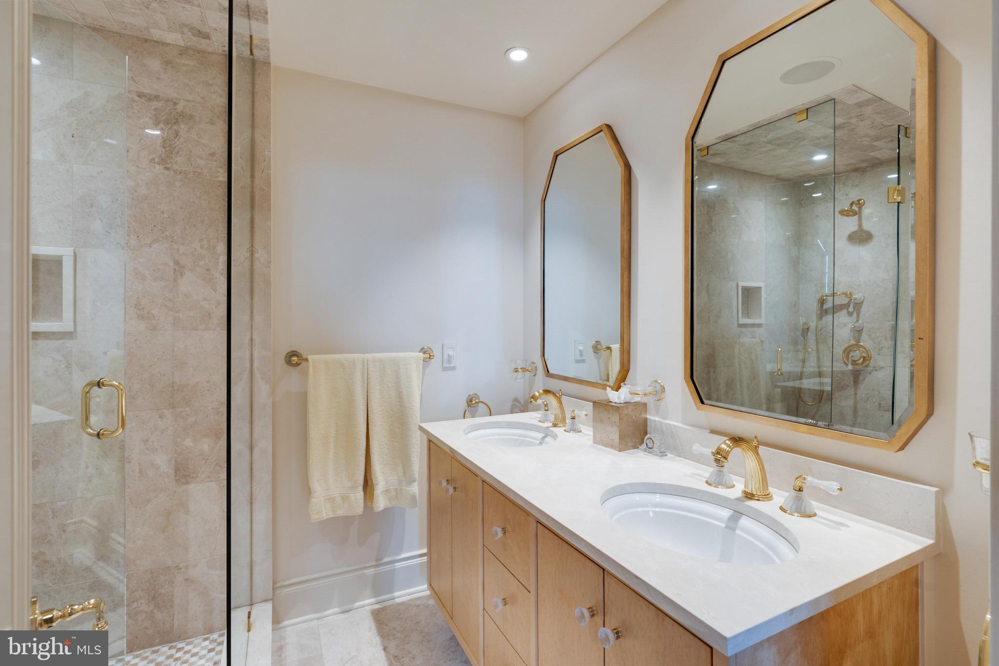 250 South 18th Street, Unit 601 Philadelphia, PA 19103 - Photo 42 of 52