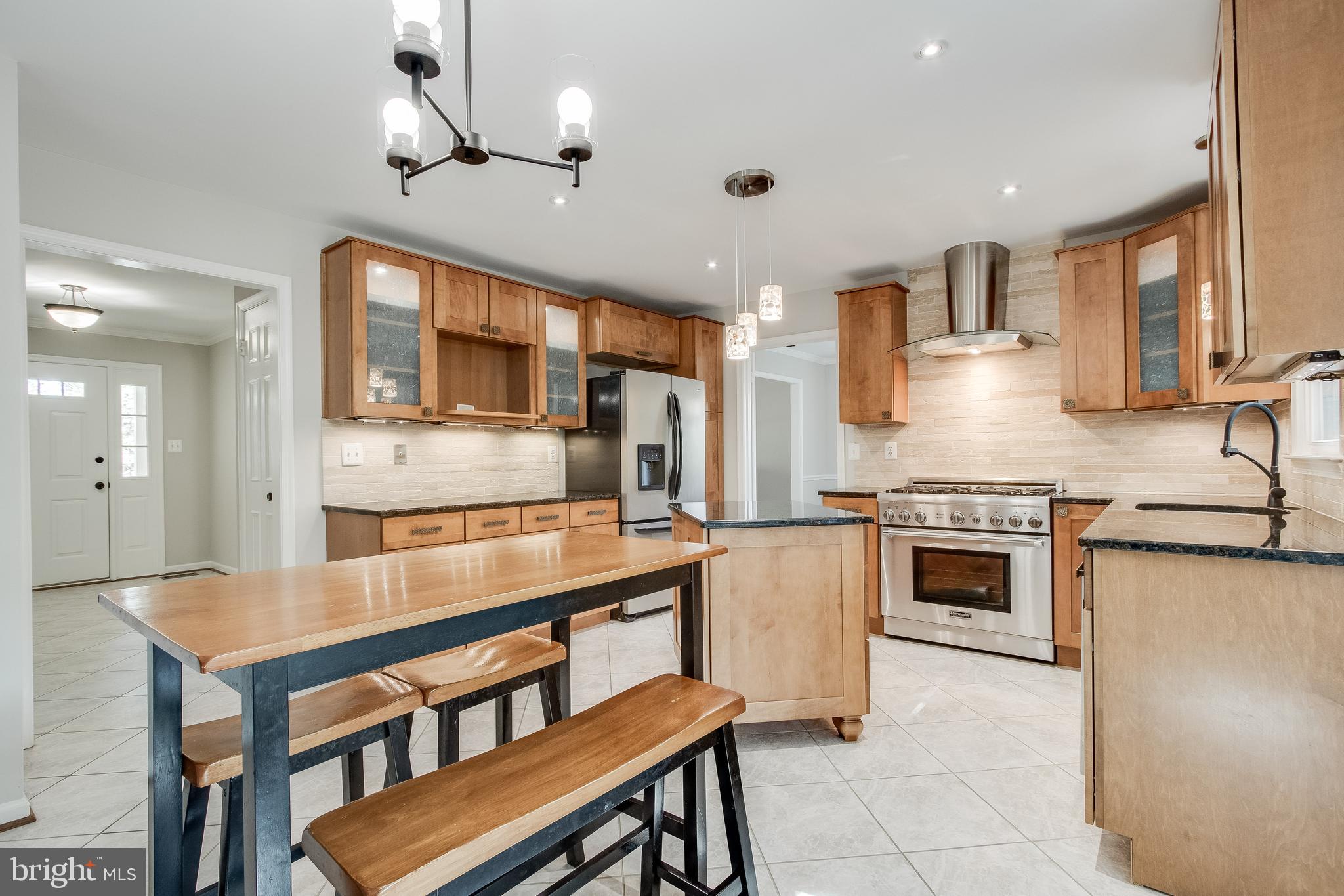 5929 Freds Oak Road Burke, VA 22015 - Photo 13 of 42 Gallery Image 13