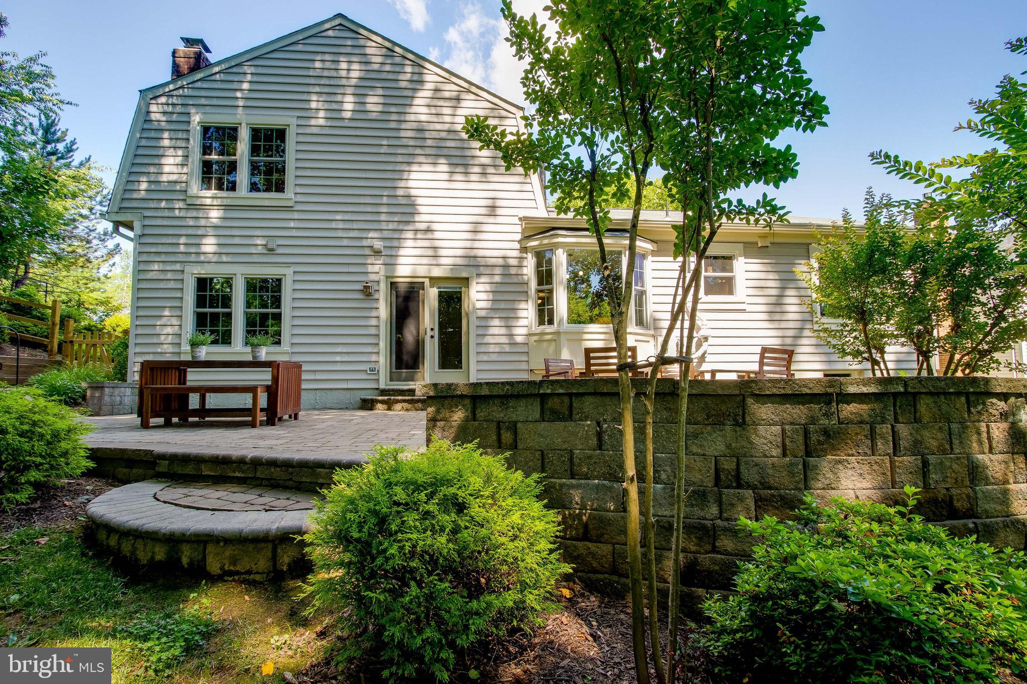 5929 Freds Oak Road Burke, VA 22015 - Photo 37 of 42 Gallery Image 37