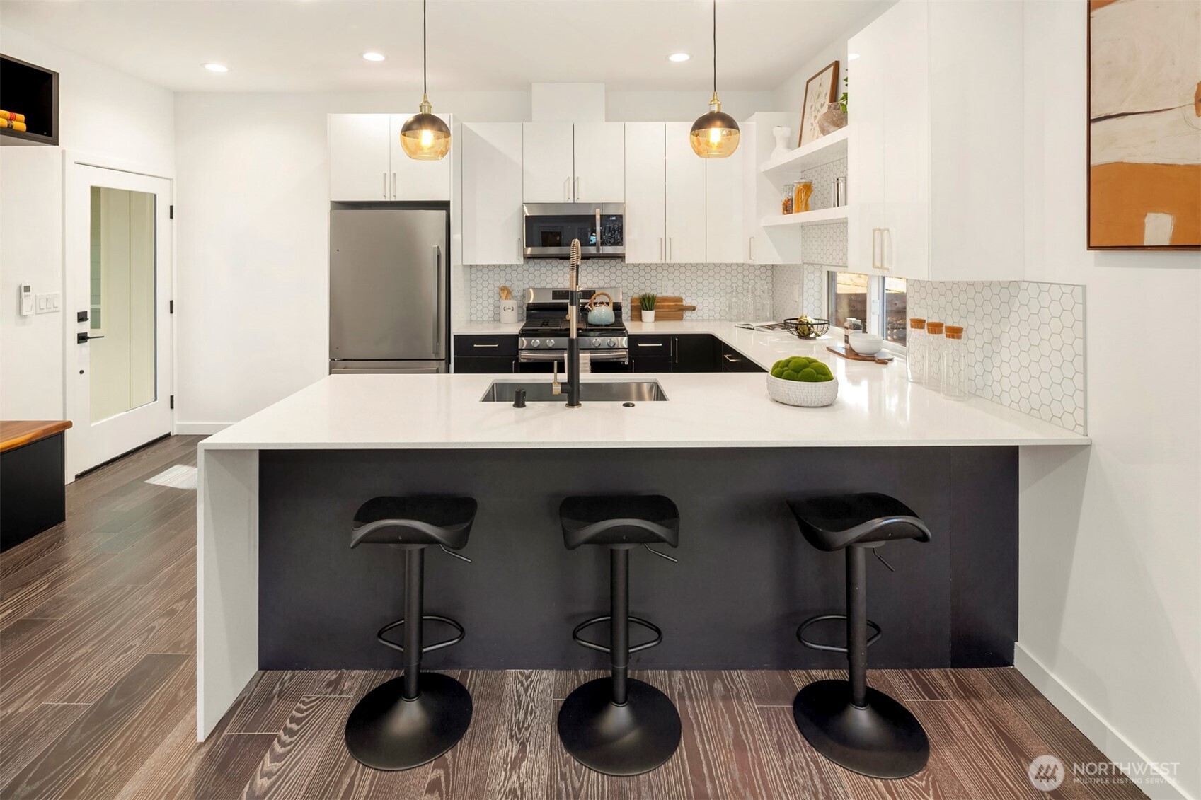 7717 Mary Avenue Northwest, Unit C Seattle, WA 98117 - Photo 5 of 38