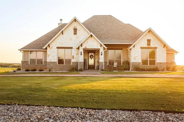 a view of an ocean view and the ocean