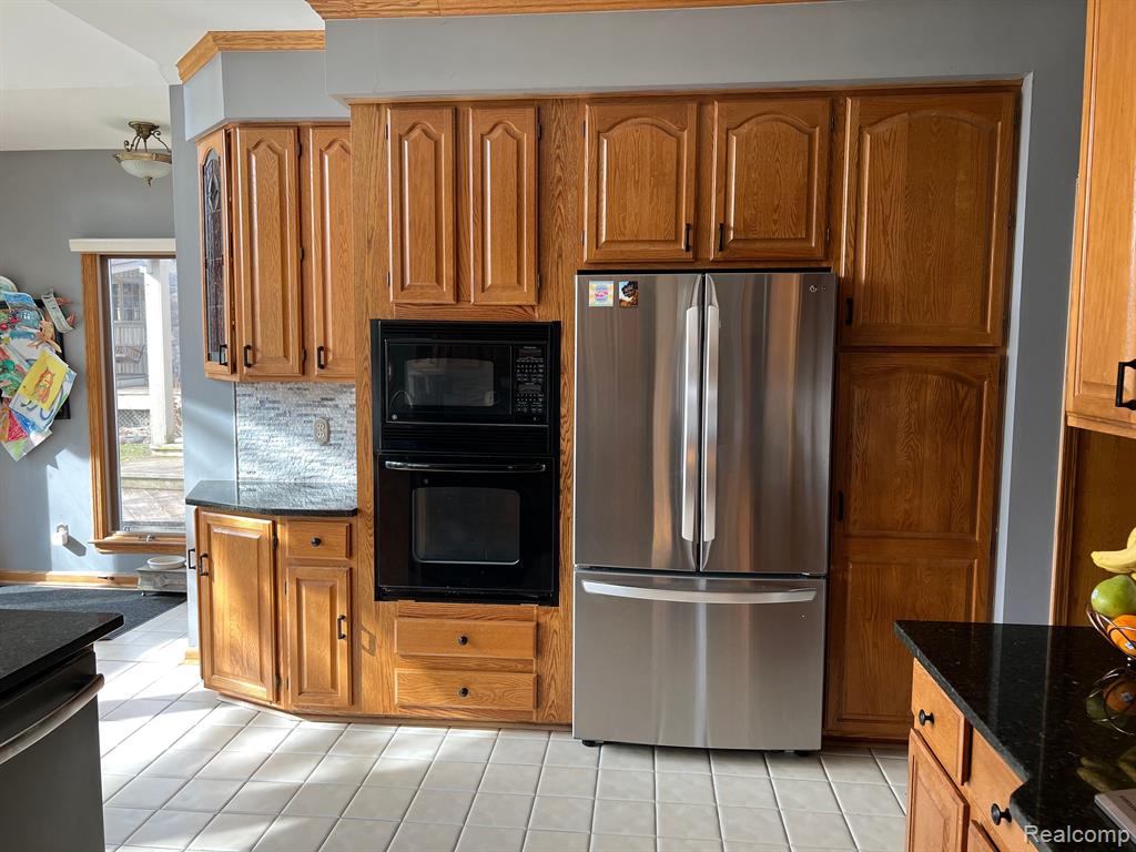 1750 East Gunn Road Rochester, MI 48306 - Photo 28 of 90