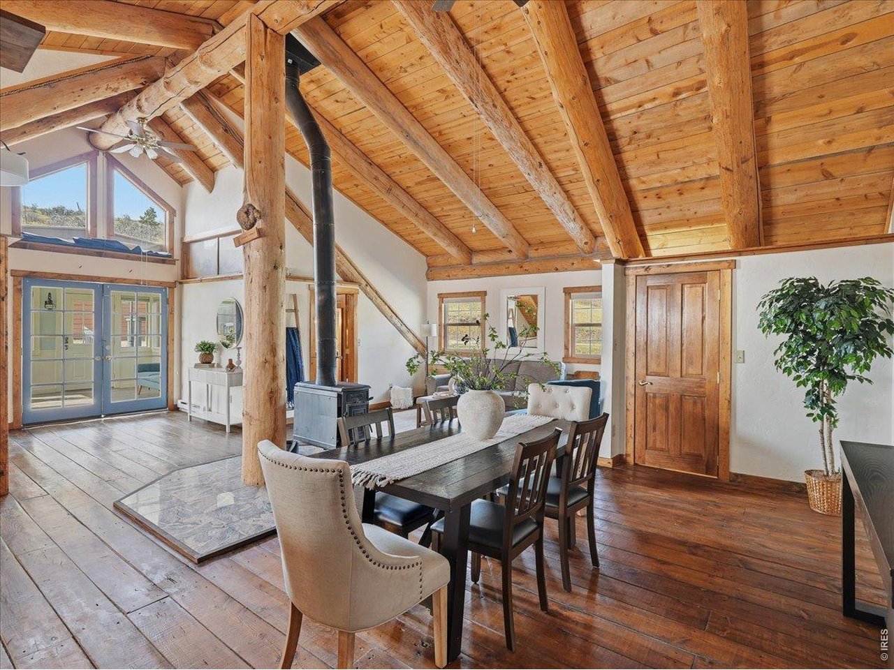 1652 Eiger Road Livermore, CO 80536 - Photo 23 of 50 Look at that Ceiling!
