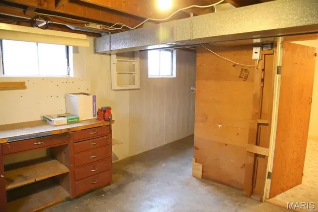 $129,900 | 840 Pershall Road, Florissant, MO 63031