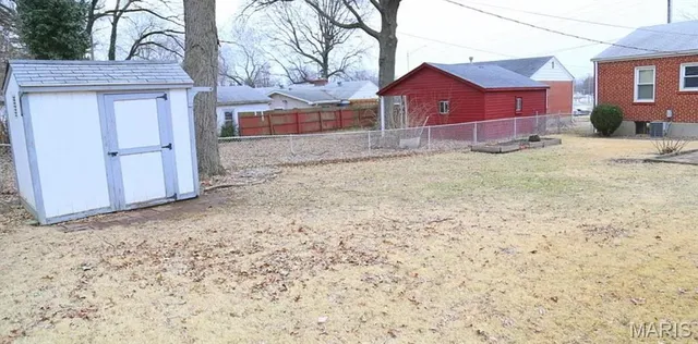 $129,900 | 840 Pershall Road, Florissant, MO 63031