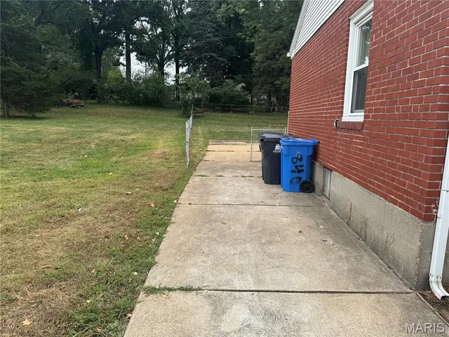 $129,900 | 840 Pershall Road, Florissant, MO 63031