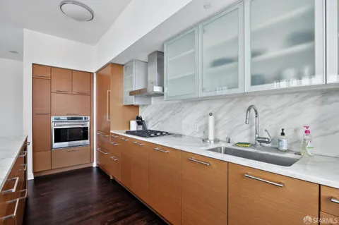 $1,695,000 | 301 Mission Street, Unit 39A, San Francisco, CA 94105