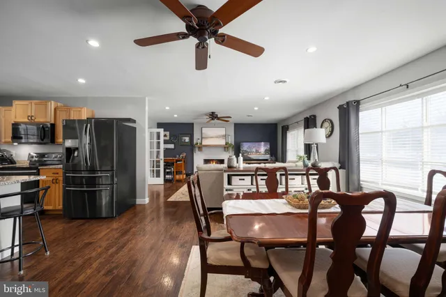 $420,000 | 10412 Hillside Lane, Fredericksburg, VA 22408