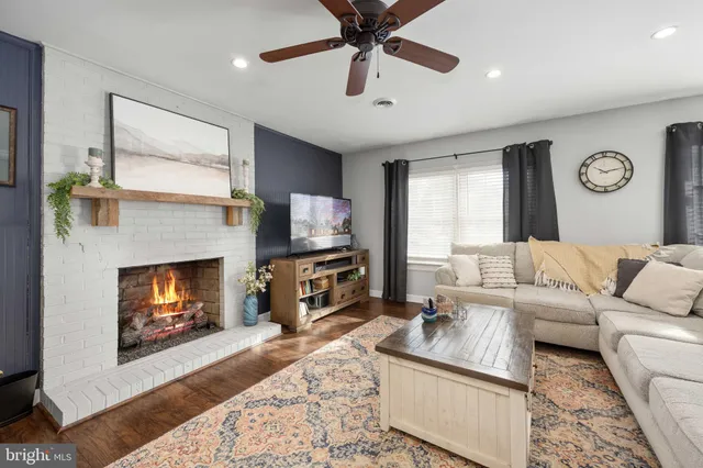 $420,000 | 10412 Hillside Lane, Fredericksburg, VA 22408