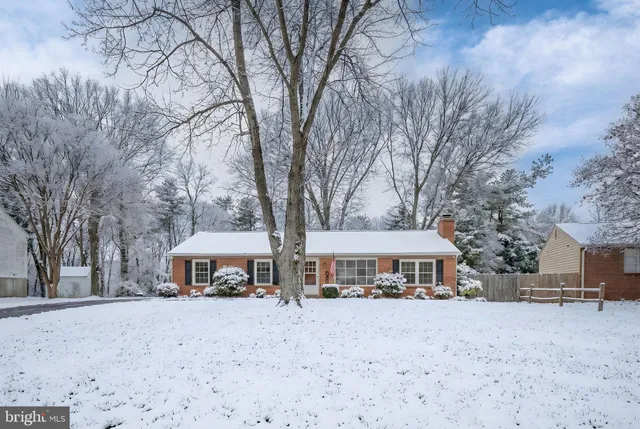 $420,000 | 10412 Hillside Lane, Fredericksburg, VA 22408