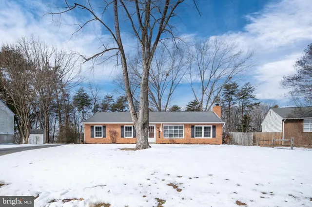 $420,000 | 10412 Hillside Lane, Fredericksburg, VA 22408