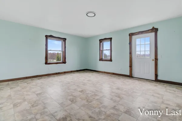 $539,000 | 950 West 40th Street, Fremont, MI 49412