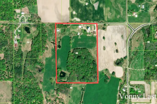 $539,000 | 950 West 40th Street, Fremont, MI 49412