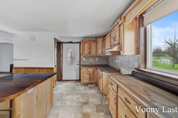 $539,000 | 950 West 40th Street, Fremont, MI 49412