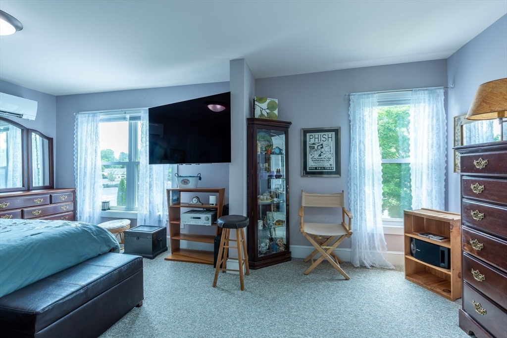95 East Pleasant Street, Unit H Amherst, MA 01002 - Photo 20 of 34