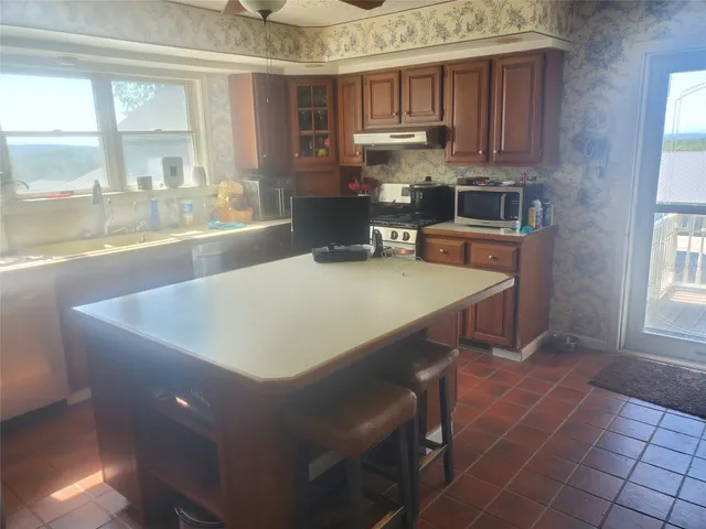 $850,000 | 537 Ryan Road, Friendsville, PA 18818